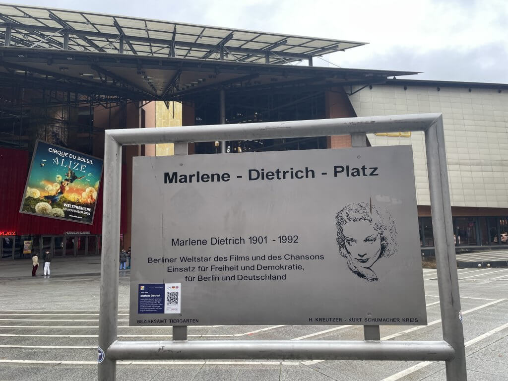#6 Marlene-Dietrich-Platz, Berlin, 2025, Quelle: R. Nasemann CC BY 4.0