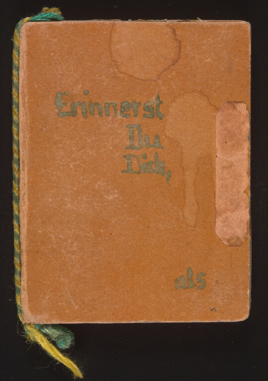 Büchlein “Erinnerst du dich als“ – Geschenk mit Gedichten von Manfred Lewin an Gad Beck / Booklet “Do you remember when” – gift with poems by Manfred Lewin to Gad Beck,  1942, Quelle United States Holocaust Memorial Museum