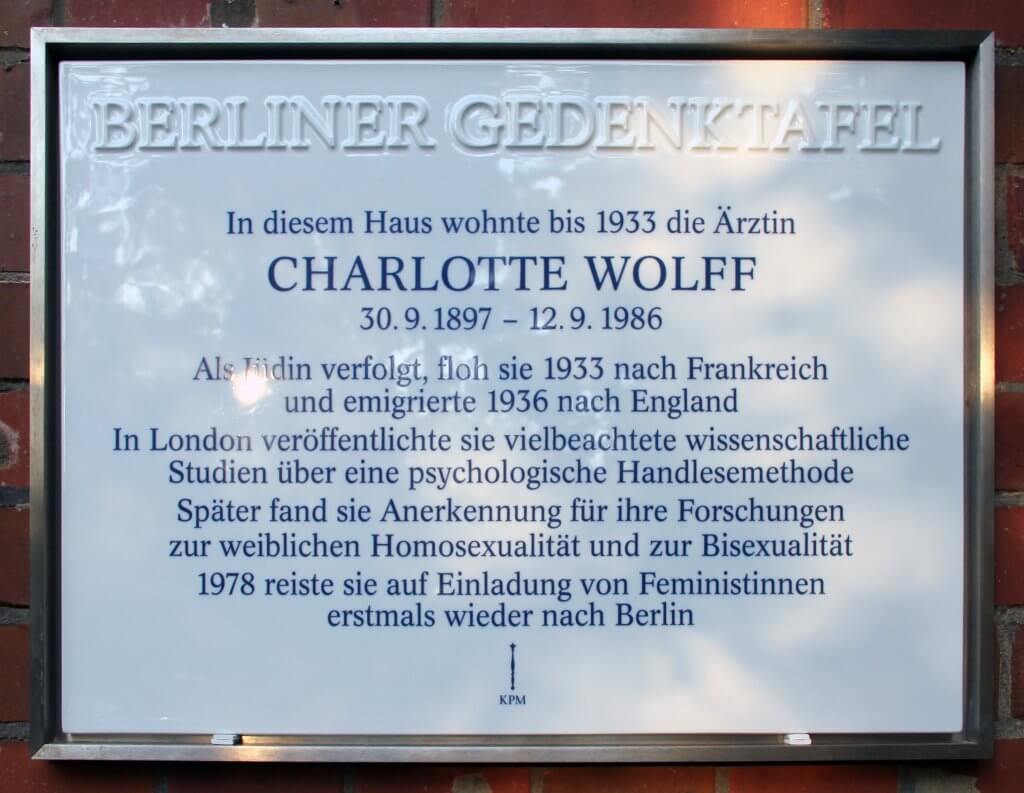 #66 Berliner Gedenktafel Charlotte Wolff, Laubenheimer Straße 10, Berlin-Wilmersdorf Quelle: OTFW