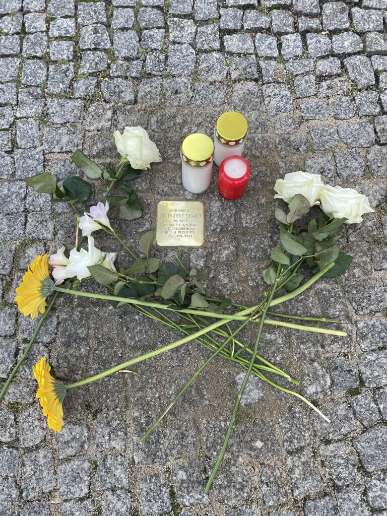 #86 - Stolperstein Rudolf Schild, Oktober 2025 Nachodstr. 11, Quelle: R. Nasemann, CC BY 4.0