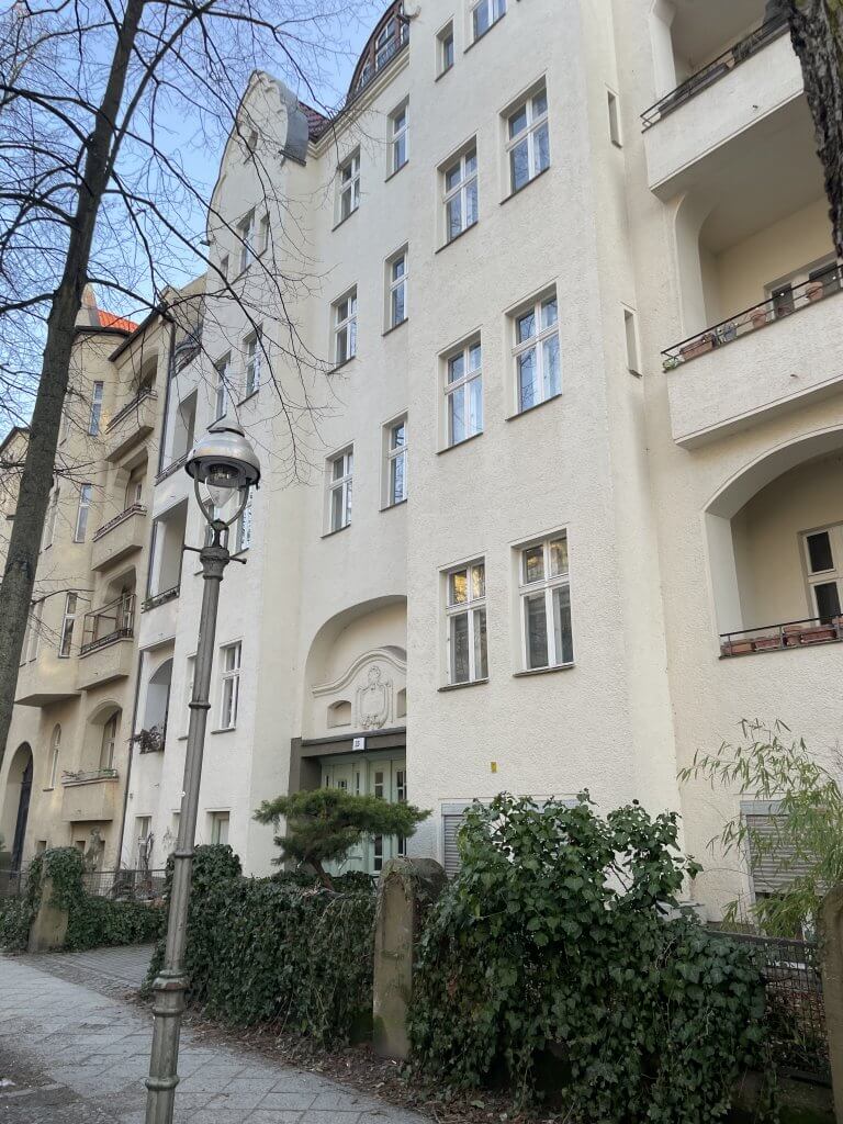 #90 - Wohnort Lilly Wust, Stolperstein Felice Schragenheim, Friedrichshaller Str. 23, Berlin-Charlottenburg