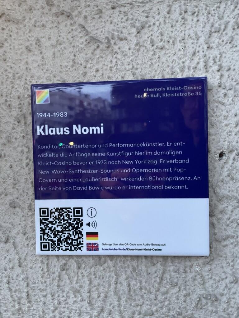 #28 - QR Code am / at Bull,  Kleiststraße 35, Berlin-Schöneberg